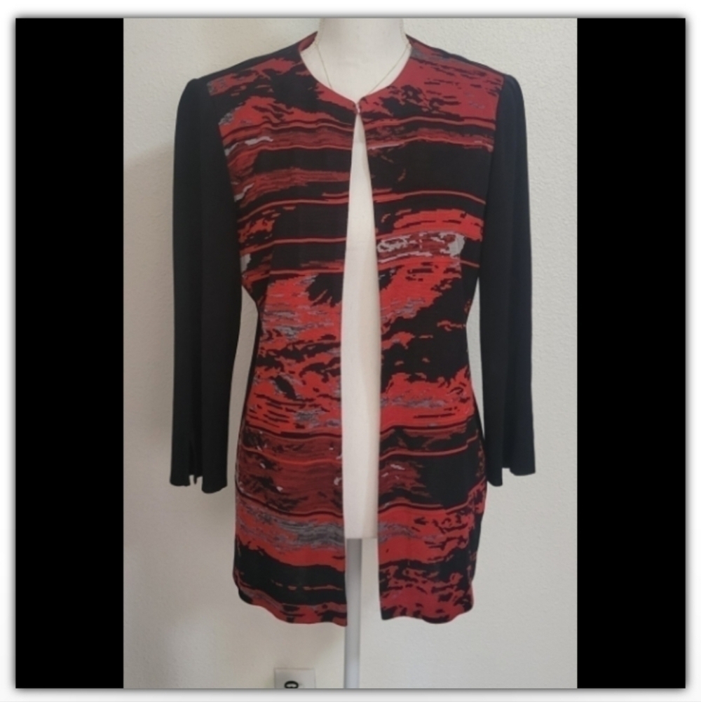 Misook sweater with hook and eye closure size xs
